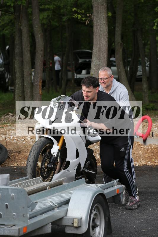 /Archiv-2023/15 08.05.2023 Moto Club Anneau du Rhin/Impressionen